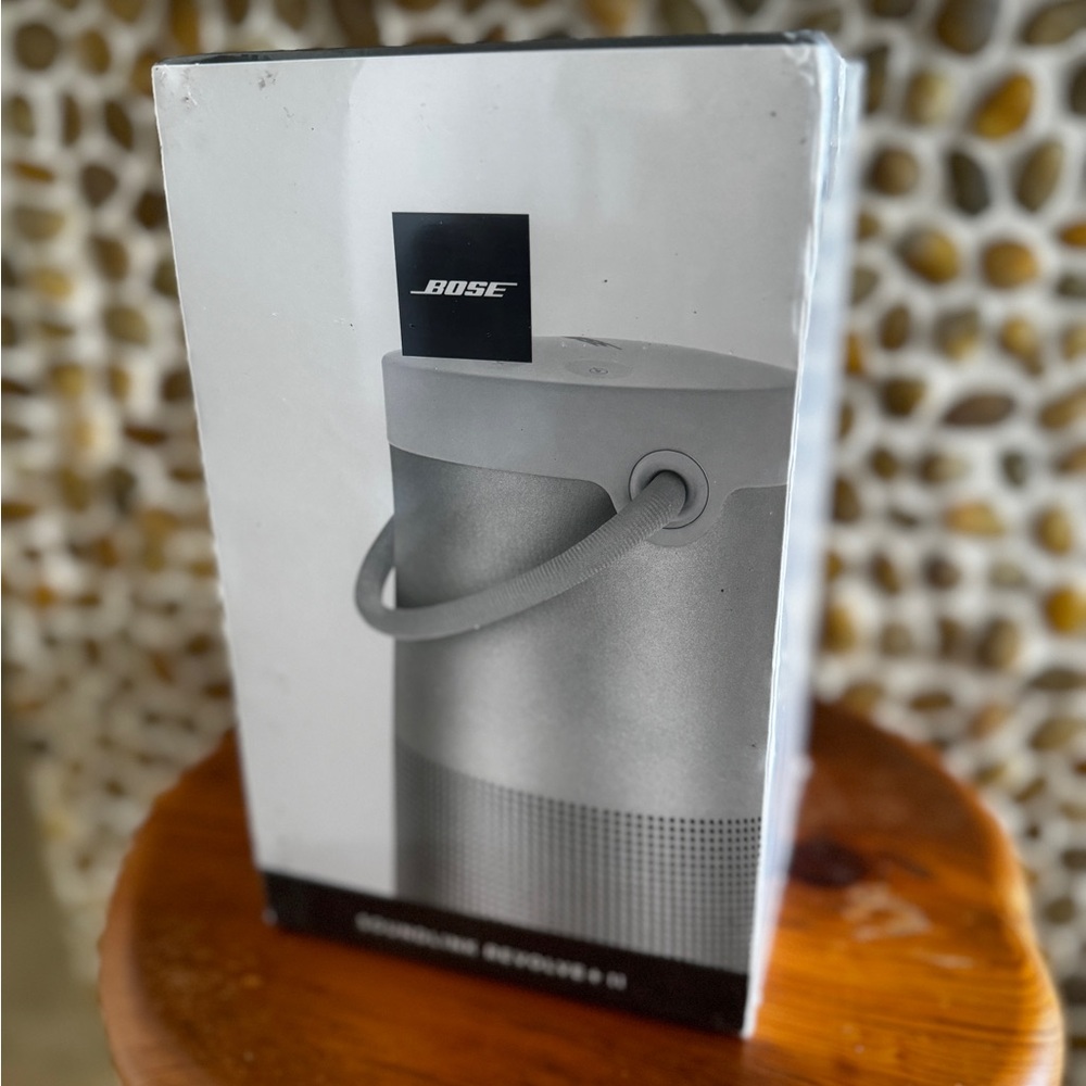 BOSE speaker Soundlink Revolve + II. NEW sealed package.
